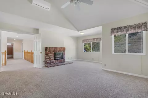 Living - 5339 Seneca Pl, Simi Valley, CA 93063 photo 13 of 14