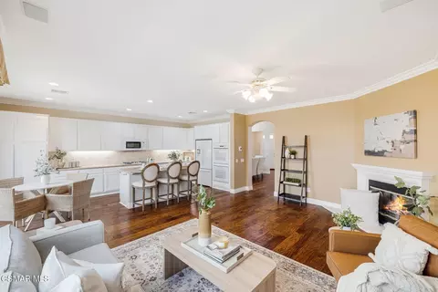 Living - 14435 Laurel Ln, Moorpark, CA 93021 photo 4 of 5