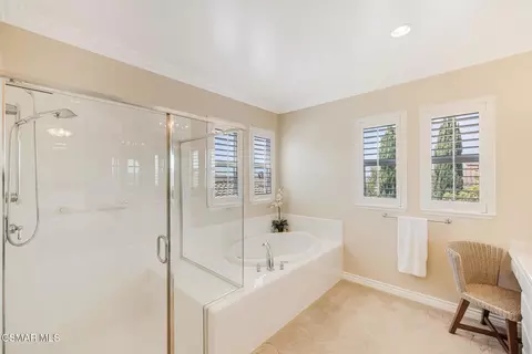 Bath - 14435 Laurel Ln, Moorpark, CA 93021 photo 3 of 6