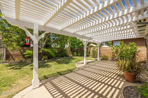 Exterior - 14435 Laurel Ln, Moorpark, CA 93021 photo 6 of 10