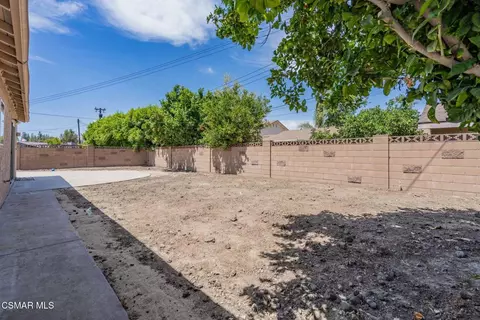 Exterior - 1421 Lowery St, Simi Valley, CA 93065 photo 4 of 15