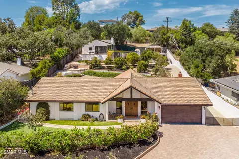 1049 Calle Las Trancas, Thousand Oaks, CA 91360