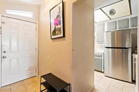 Entry Way - 6416 Katherine Rd #C, Simi Valley, CA 93063 photo 5 of 5