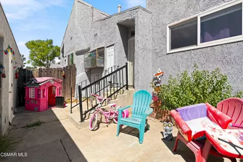 Exterior - 6416 Katherine Rd #C, Simi Valley, CA 93063 photo 8 of 17