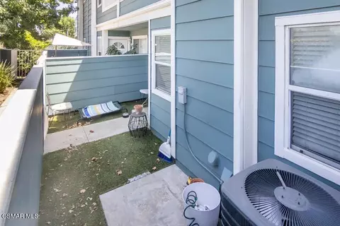 Exterior - 3974 Cochran St #80, Simi Valley, CA 93063 photo 5 of 9