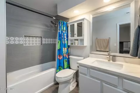 Bath - 3974 Cochran St #80, Simi Valley, CA 93063 photo 4 of 4