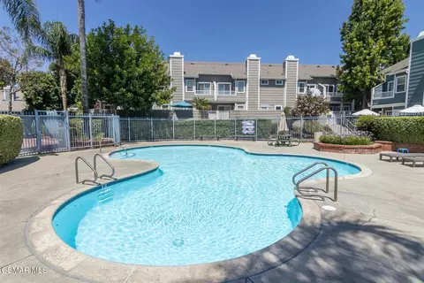 Exterior - 3974 Cochran St #80, Simi Valley, CA 93063 photo 7 of 9