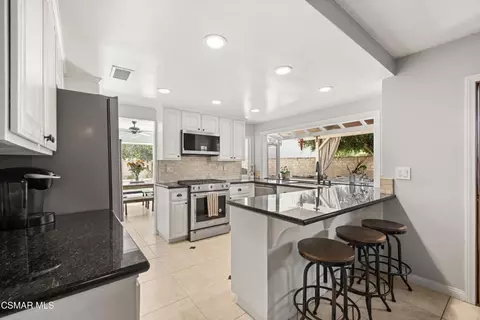 Kitchen - 2827 Tiffaney Ln, Simi Valley, CA 93063 photo 1 of 3