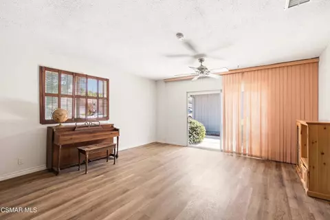 Living - 895 Appleton Rd, Simi Valley, CA 93065 photo 4 of 6