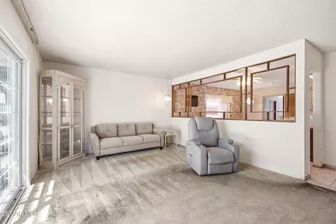 Living - 895 Appleton Rd, Simi Valley, CA 93065 photo 2 of 6