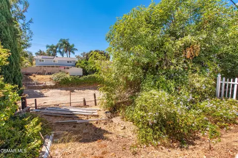Exterior - 895 Appleton Rd, Simi Valley, CA 93065 photo 10 of 11