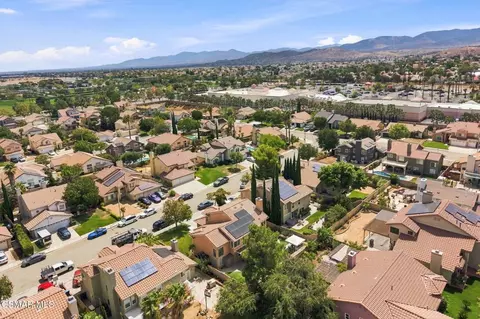 View/Area - 39749 Gorham Ln, Palmdale, CA 93551 photo 6 of 10