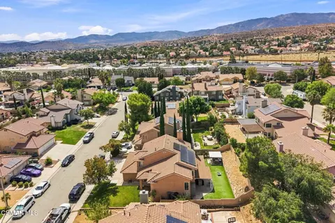View/Area - 39749 Gorham Ln, Palmdale, CA 93551 photo 5 of 10