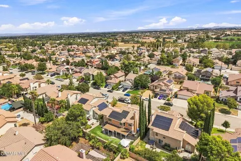 View/Area - 39749 Gorham Ln, Palmdale, CA 93551 photo 8 of 10