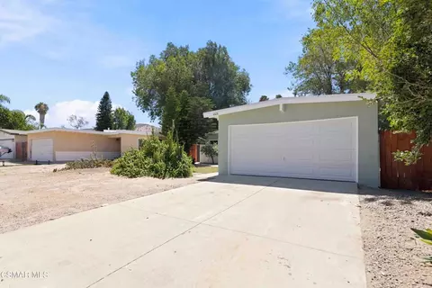 Exterior - 4328 Shopping Ln, Simi Valley, CA 93063 photo 3 of 8