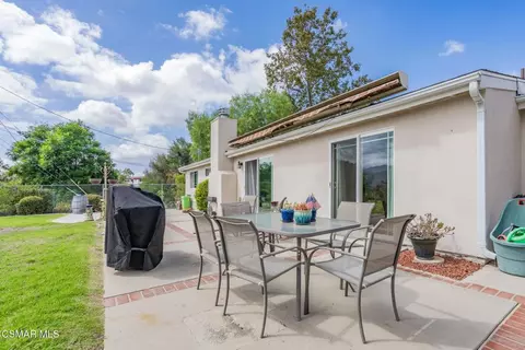 Exterior - 118 Lear Cir, Thousand Oaks, CA 91360 photo 4 of 11