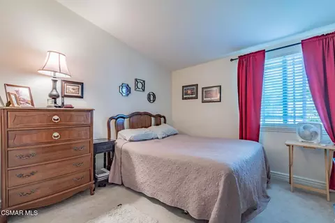 Bedroom - 118 Lear Cir, Thousand Oaks, CA 91360 photo 2 of 2