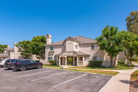 Exterior - 1245 Fitzgerald Rd #E, Simi Valley, CA 93065 photo 9 of 10