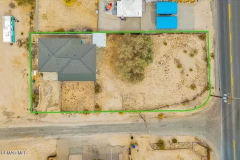 View/Area - 6877 Pine Ave, Twentynine Palms, CA 92277 photo 1 of 3