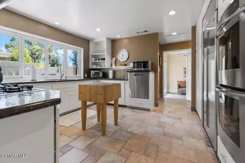 Kitchen - 569 3rd St, Fillmore, CA 93015 photo 1 of 4