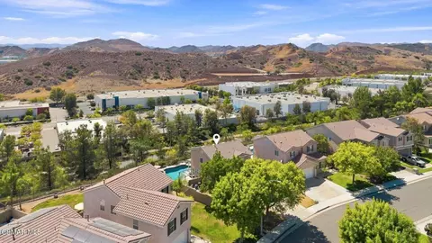 View/Area - 28318 Milbrook Pl, Castaic, CA 91384 photo 3 of 4