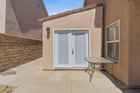 Exterior - 28318 Milbrook Pl, Castaic, CA 91384 photo 5 of 5