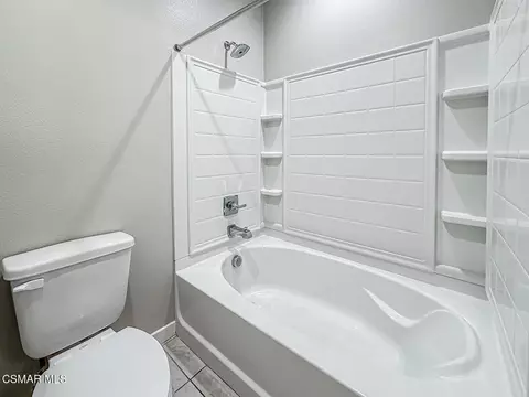 Bath - 1953 Cottage Dr #6, Simi Valley, CA 93065 photo 5 of 5