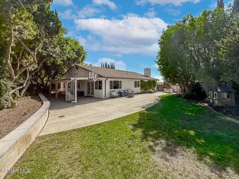 Exterior - 2896 Wanda Ave, Simi Valley, CA 93065 photo 14 of 17