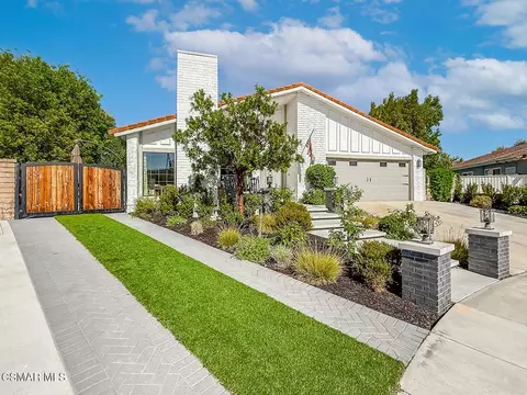 Exterior - 2896 Wanda Ave, Simi Valley, CA 93065 photo 3 of 17