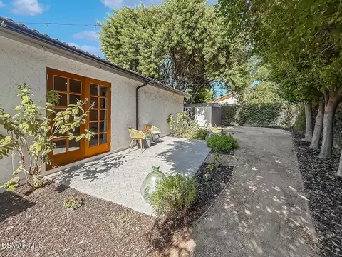 Exterior - 2896 Wanda Ave, Simi Valley, CA 93065 photo 6 of 17