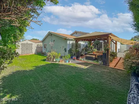 Exterior - 3977 Bayside St, Simi Valley, CA 93063 photo 10 of 14