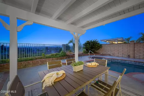 Exterior - 27667 Taryn Dr, Saugus, CA 91350 photo 5 of 11