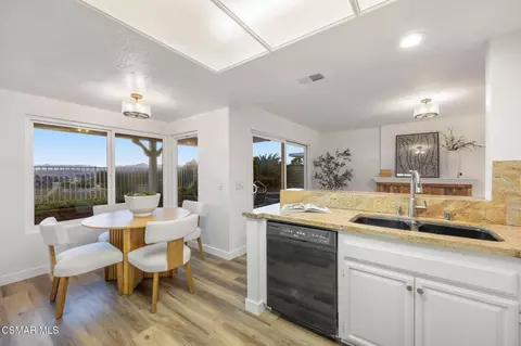 Dining - 27667 Taryn Dr, Saugus, CA 91350 photo 2 of 2