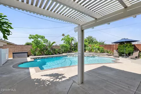 Exterior - 3339 Bryan Ave, Simi Valley, CA 93063 photo 5 of 9