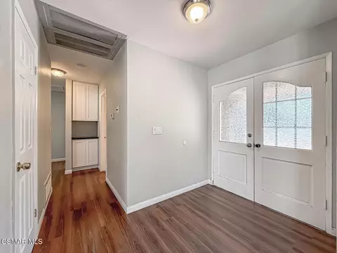 Entry Way - 22671 Barcotta Dr, Saugus, CA 91350 photo 2 of 3