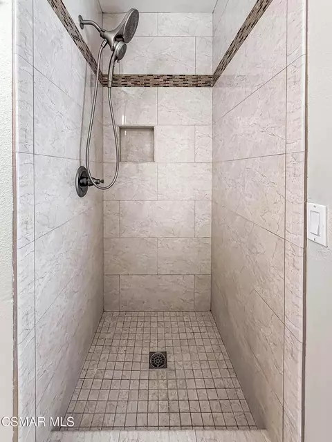 Bath - 22671 Barcotta Dr, Saugus, CA 91350 photo 4 of 6