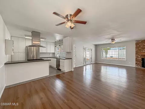 Living - 22671 Barcotta Dr, Saugus, CA 91350 photo 5 of 5