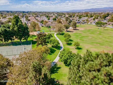 View/Area - 310 Erica Pl, Oxnard, CA 93036 photo 2 of 3