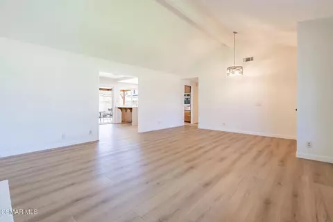 Living - 310 Erica Pl, Oxnard, CA 93036 photo 2 of 3