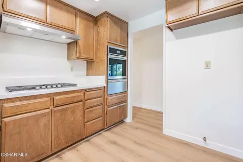 Kitchen - 310 Erica Pl, Oxnard, CA 93036 photo 5 of 5