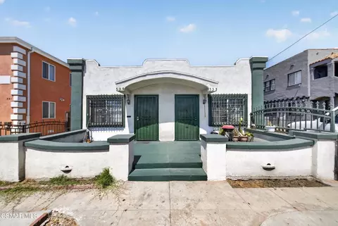535 54th St, Los Angeles, CA 90037