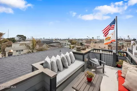 Exterior - 3237 Playa Ct, Oxnard, CA 93035 photo 10 of 10