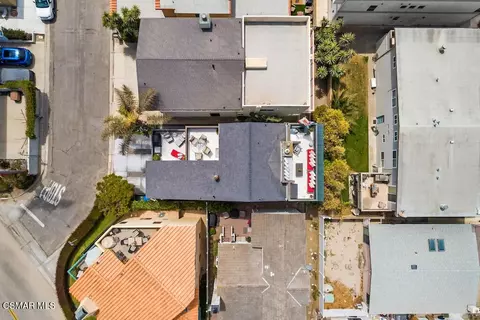 View/Area - 3237 Playa Ct, Oxnard, CA 93035 photo 4 of 9