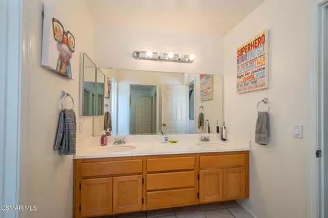 Bath - 1014 Borden Ave, Simi Valley, CA 93065 photo 2 of 4