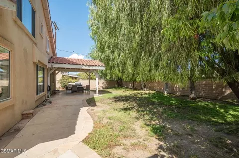 Exterior - 1014 Borden Ave, Simi Valley, CA 93065 photo 2 of 3