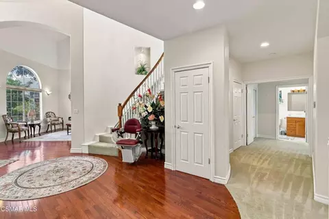 Entry Way - 1351 Rainey Rd, Simi Valley, CA 93063 photo 5 of 9