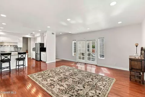 Living - 1351 Rainey Rd, Simi Valley, CA 93063 photo 4 of 5