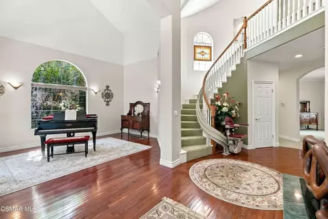 Entry Way - 1351 Rainey Rd, Simi Valley, CA 93063 photo 2 of 9