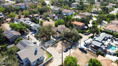 View/Area - 1351 Rainey Rd, Simi Valley, CA 93063 photo 8 of 9