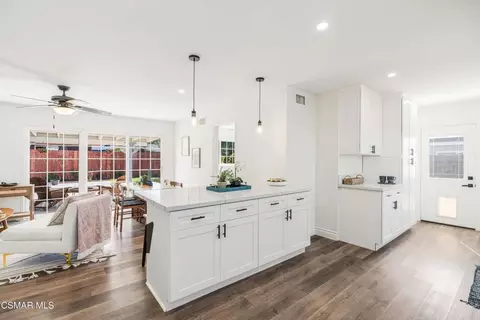 Entry Way - 1574 Sutter Ave, Simi Valley, CA 93065 photo 1 of 2